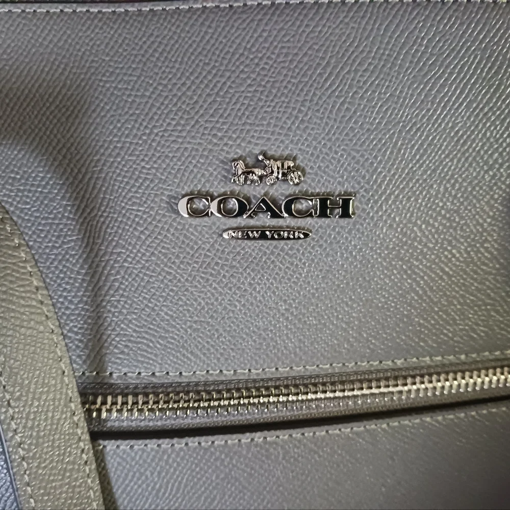 Coach Light Gray Leather Tote NEVER USED BRAND NEW - Picture 3 of 8